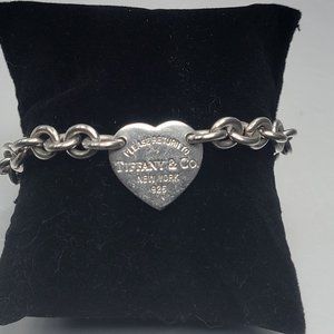 Tiffany & Co Silver Heart Tag Bracelet